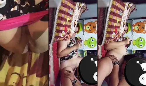 Thanh niên chơi lớn bắt mẹ cởi quần ra để quay phim cho bạn bè xem